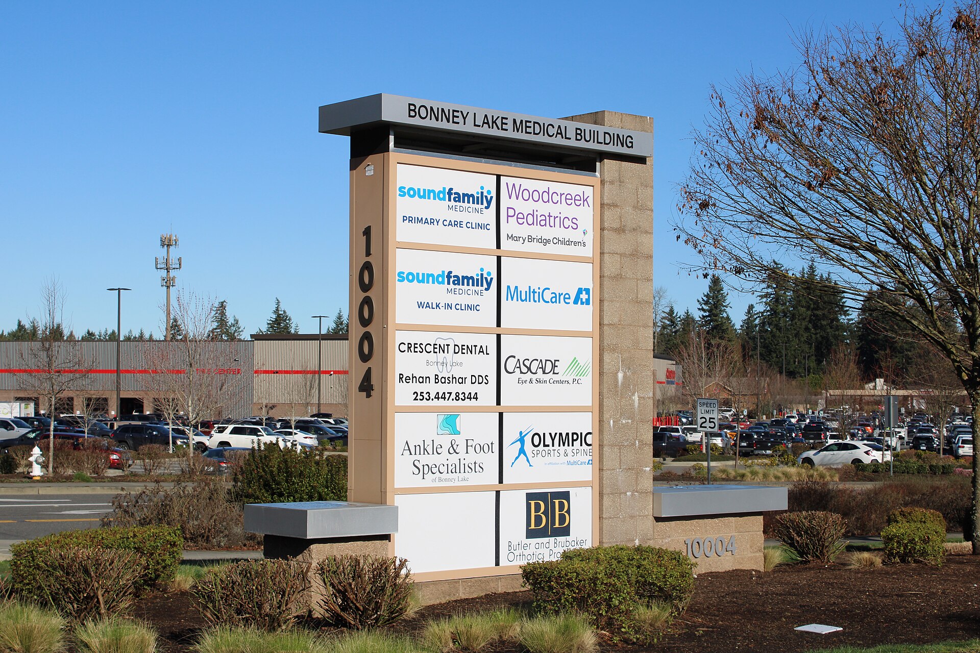 Commercial building in Bonney Lake, Washington